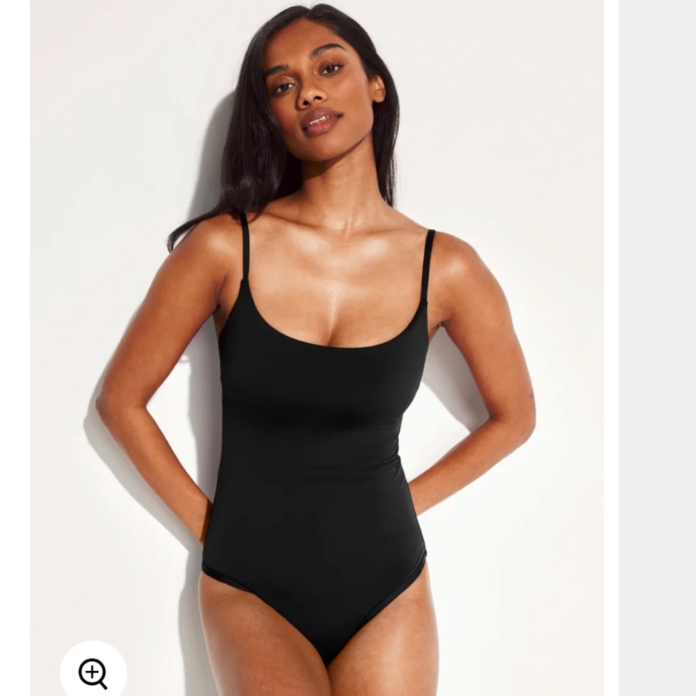 NWT KNIX leakproof period black classic one piece swimsuit, size S